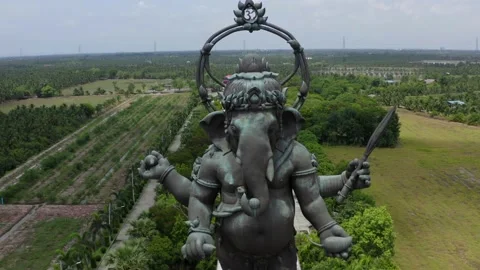 Ganesha bronze statue - Khlong Khuean Ganesh International park in Stock Footage