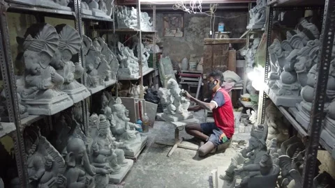 Ganesha idol workshop in Mumbai Stock Footage 133758541