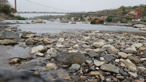 Ganga river flow in Uttarakhand 库存影片 106716119
