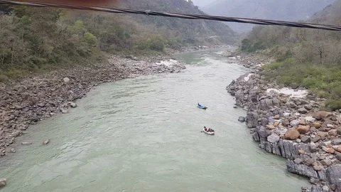 Ganga river flow in Uttarakhand 库存影片 106716219