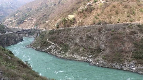 Ganga river in Uttarakhand 스톡 동영상 88232073