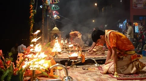 Ganges worship Stock Footage 46137090