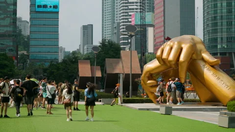 Gangnam Style Statue in the Gangnam Dist... Stock Video Pond5