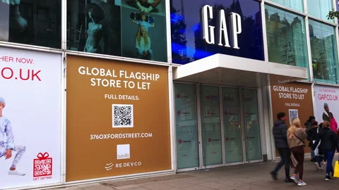Gap store Oxford Street. Stock Footage 166327691