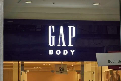 Gap storefront and logo. Stock Photos
