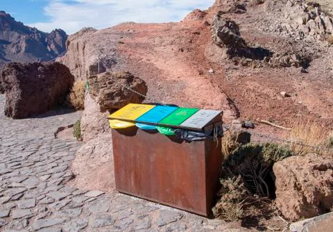 Garbage cans in nature, for sorting garbage Foto stock