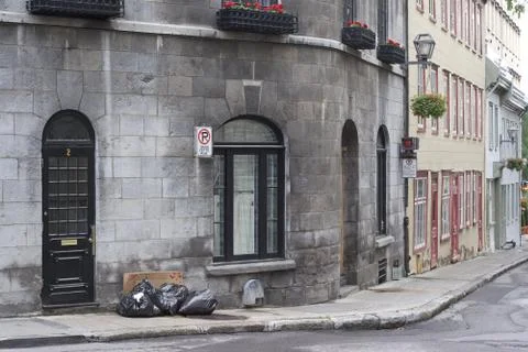 Garbage day in Old Quebec Stock-Fotos