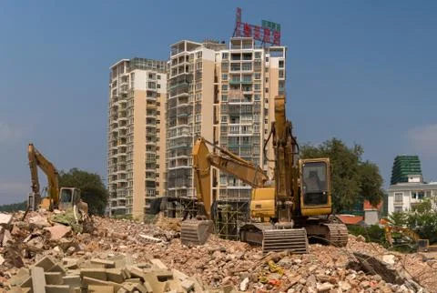 Garbage dump at a construction site in the tourist city of Sanya Fotos Stock