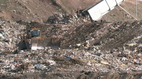 Garbage dump dozers and trucks pollution 3 P HD Видео 128894