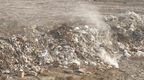 Garbage dump on the smoke Stock-Footage 47485110
