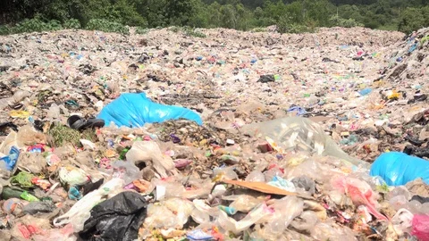 Garbage mountain zoom out Stock Footage 91070830