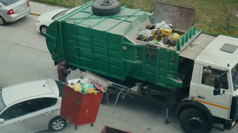 Garbage transport car loading itself 스톡 동영상 62758973