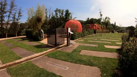 GARDEN CONCEPT DESIGN BIG APPLE Stock Footage 96286042