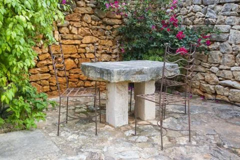 Garden Stone Table Foto stock