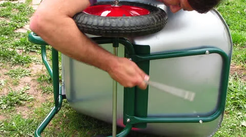 Garden wheelbarrow Stock-Footage 23315112