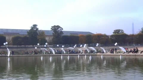 Gardin in Paris Stock Footage 12652588