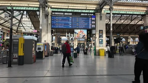 Gare du Lyon Paris Stock Footage 340355439