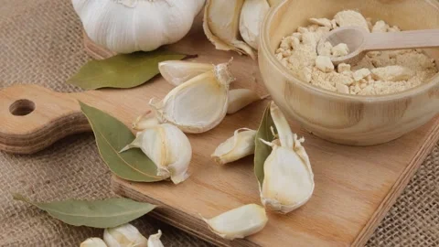 Garlic powder rotate Stock Footage 246126371