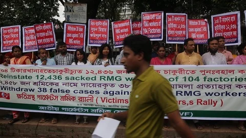 Garments worker protest Stock Footage 114622161