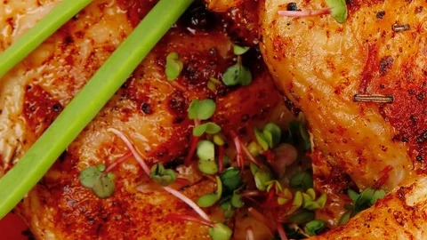 Garnished chicken legs 스톡 동영상 78773202