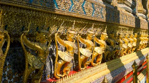 The Garuda golden statues at the Temple of the Emerald Buddha at Grand Pala.. Stock Footage 279526256
