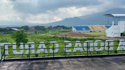 Garut, West Java, March 13, 2026. The atmosphere of activity in the internationa 스톡 동영상 330669388