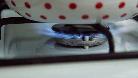 Gas fire burns 库存影片 78200417