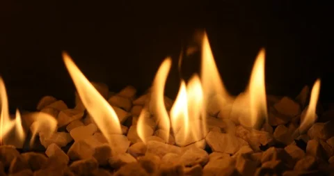 Gas fireplace with burning fire Vídeos de archivo 86990239