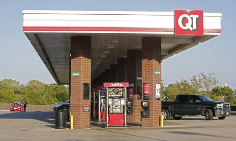 Gas prices decrease across the US state of Texas, Greenville, USA - 15 Aug 2019 Stock Photos