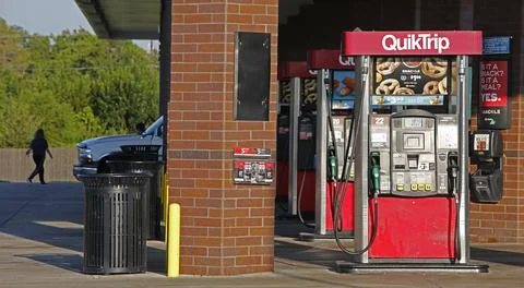 Gas prices decrease across the US state of Texas, Greenville, USA - 15 Aug 2019 Stock Photos