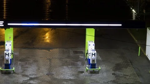 Gas station at night, self-service. Time Lapse. Aerial view 스톡 동영상 117932053