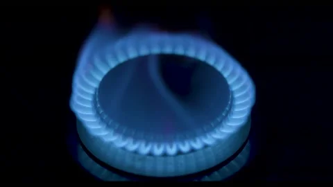 Gas stove auto ignition. Stockbeeldmateriaal 142072755