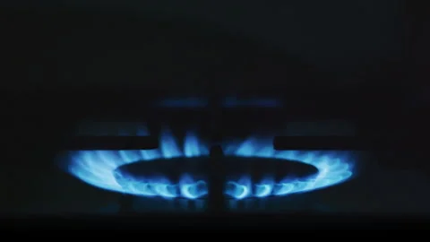 Gas Stove Fire Exploding in Slow Motion 動画素材 249613753