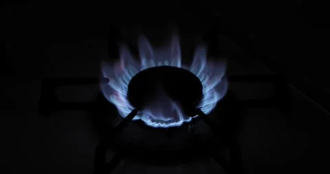 Gas stove fire 库存影片 152198075