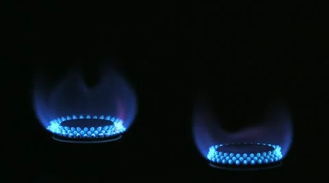 Gas_flames_two_turning_2 Video stock 11610800