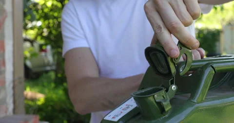 Gasoline canister opening Stock Footage 157004284