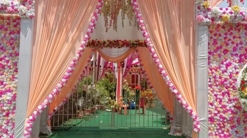 Gate arched with wedding flowers . Video stock 185356957
