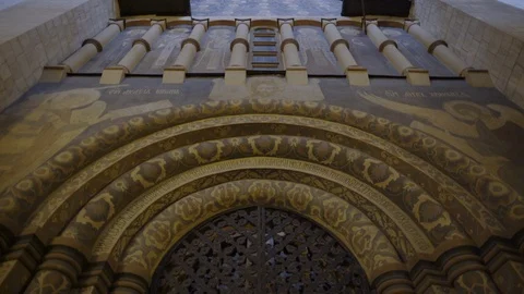 Gate, the front door to the Dormition Cathedral in the Kremlin in Moscow 4k Stock-Footage 87436279