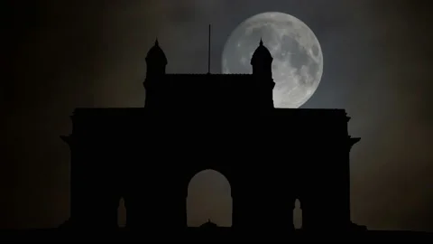 Gate of India Skyline: Time Lapse by Night with Full Moon, Mumbai Stock Footage 152935500