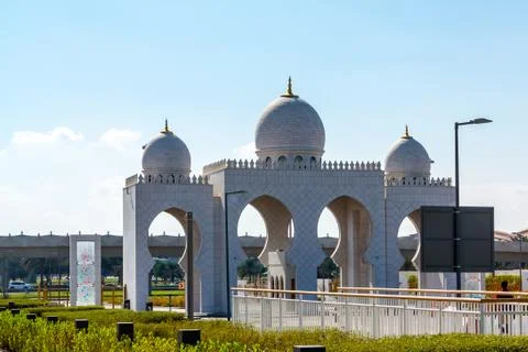 Gate to the Sheikh Zayed Mosque in Abu Dhabi, United Arab Emirates Stock Photos