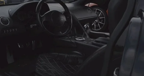 Gated shifter on Lamborghini- 스톡 동영상 105121969