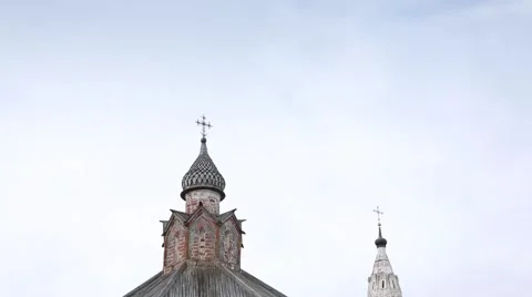 Gates of Alexandrovsky monastery in Suzdal Stock Footage 63398052