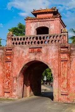 The gates of the ancient citadel. Фото