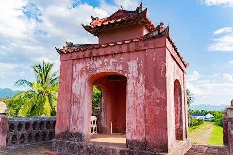 The gates of the ancient citadel. 스톡 사진