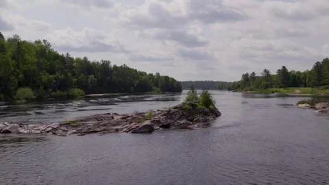 Gatineau river views. 스톡 동영상 316226544