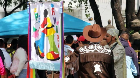 Gay pride parade Video stock 39963370