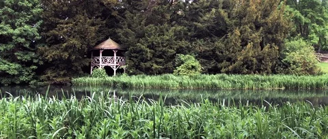 Gazebo On Water 库存影片 91372768