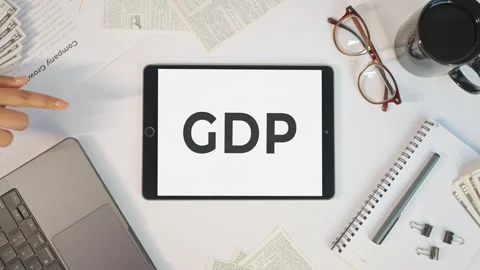 GDP DISPLAYING ON A TABLET SCREEN Video stock 308074524