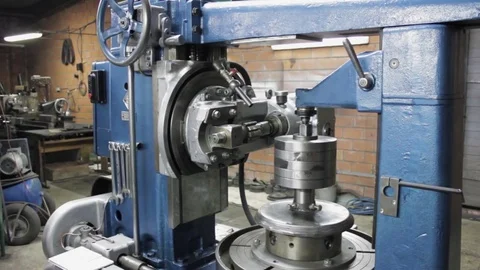 Gear-cutting machine  Video stock 85267541