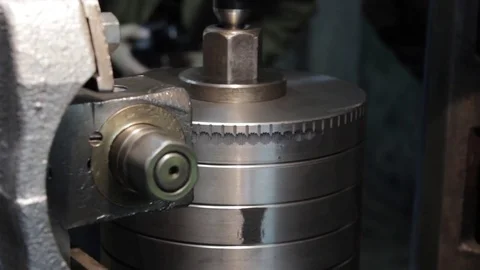 Gear-cutting machine  Video stock 85269374